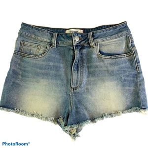 Pink jean shorts Victoria’s Secret size 8